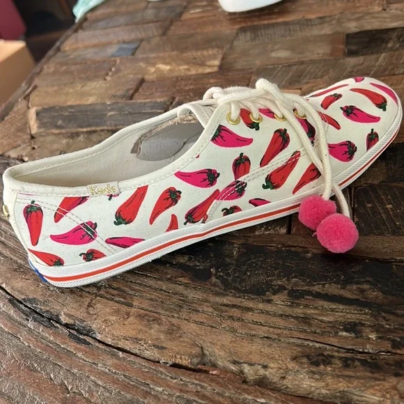 Kate Spade/Keds Red Chile Pepper canvas sneakers with pom pom laces size 7 NWOT - Picture 5 of 14